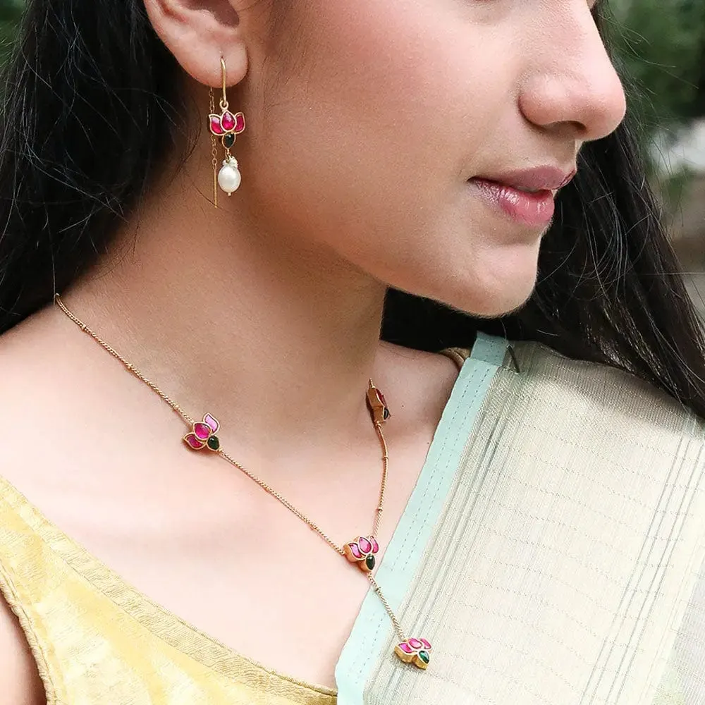 92.5 Silver Lotus Necklace