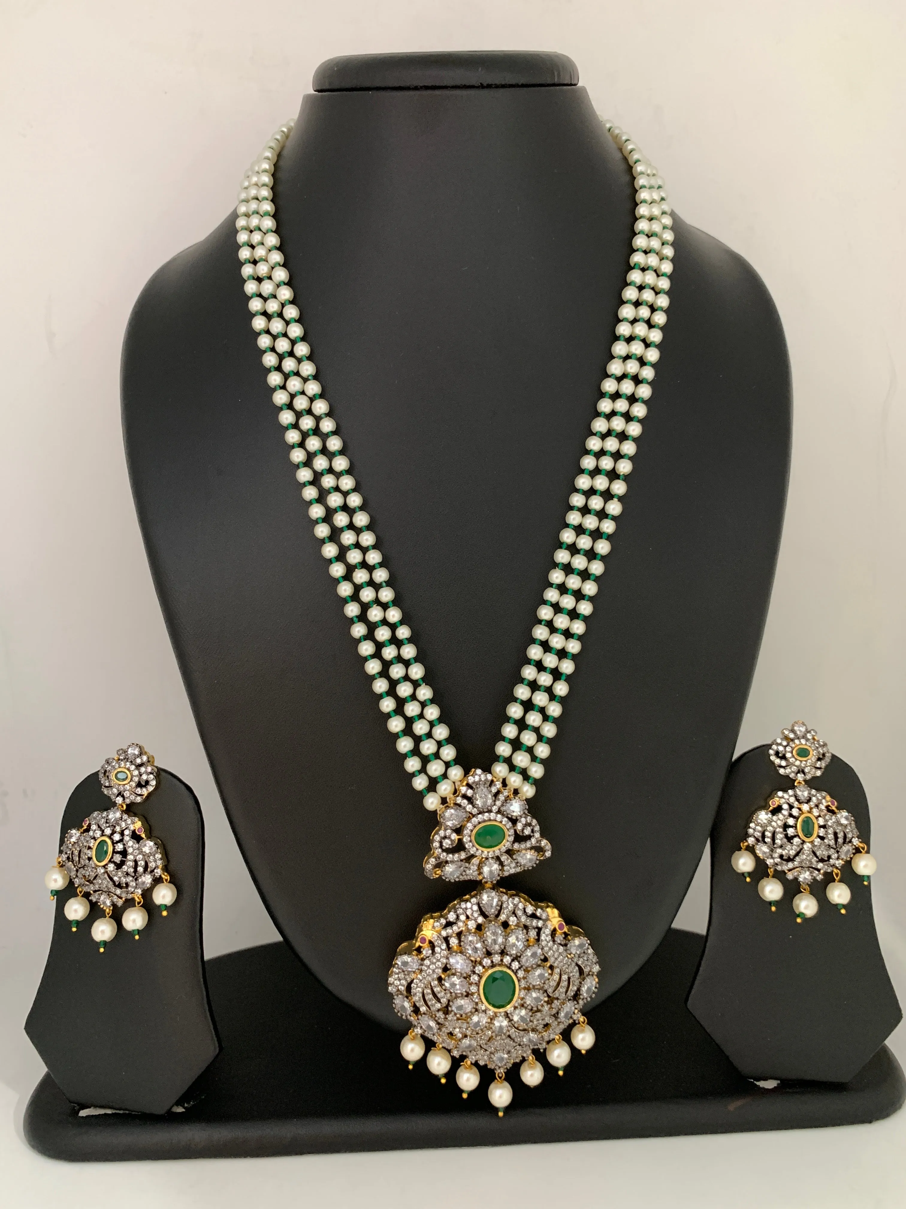 AD Green Stone Pendent Pearl Green Beads Mala