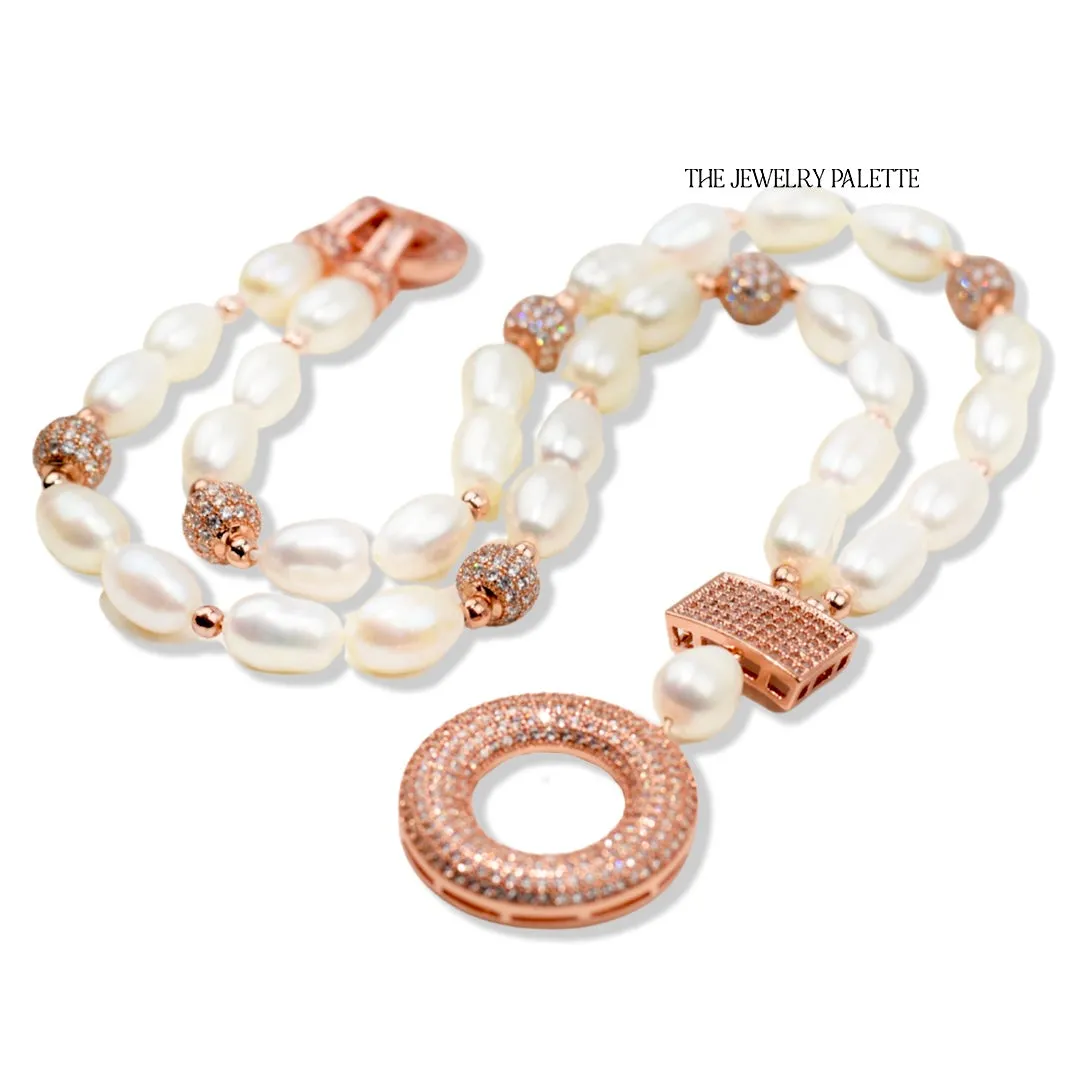 Alev white freshwater pearl and rose gold necklace
