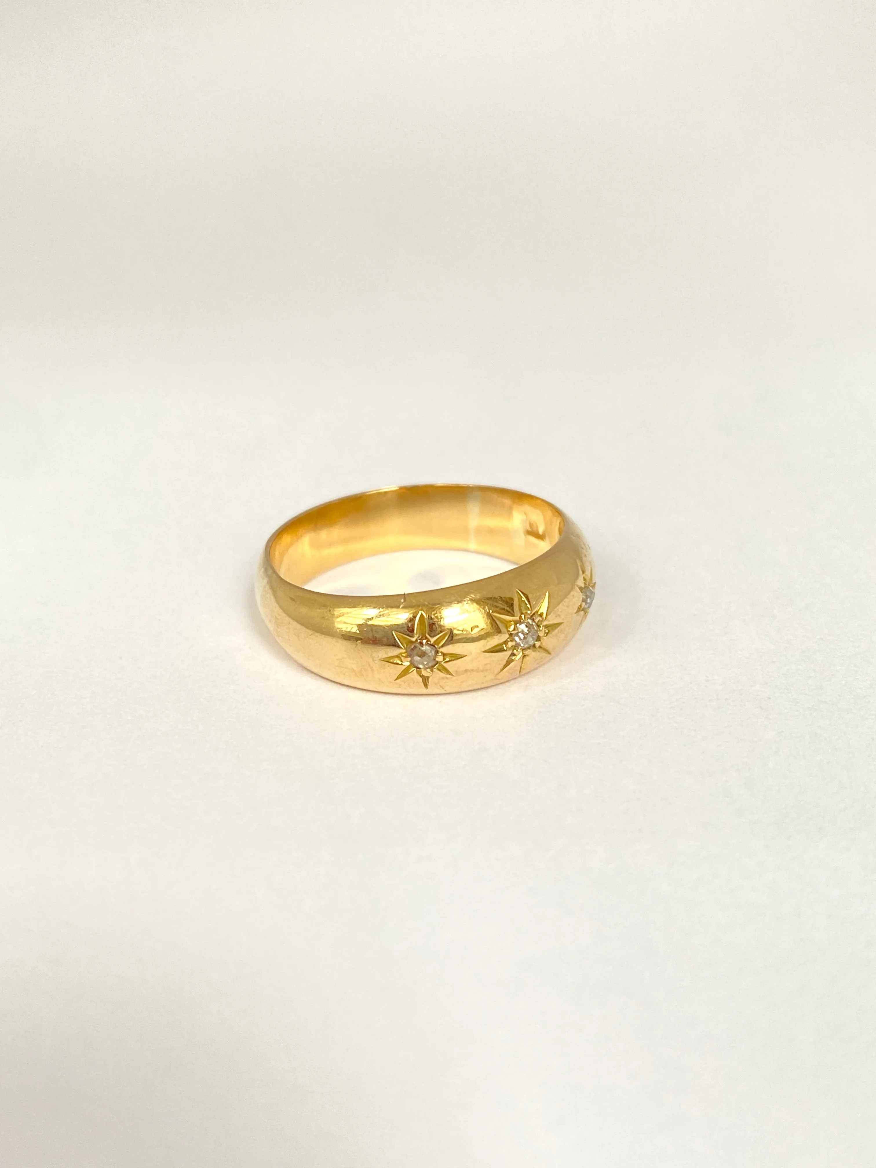 Antique, 18ct Gold, Old Cut Diamond, 3 Star, Gypsy Ring, 4.17g