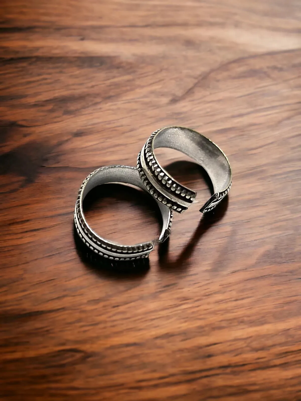 Aparna Silver Oxidized Toe Rings