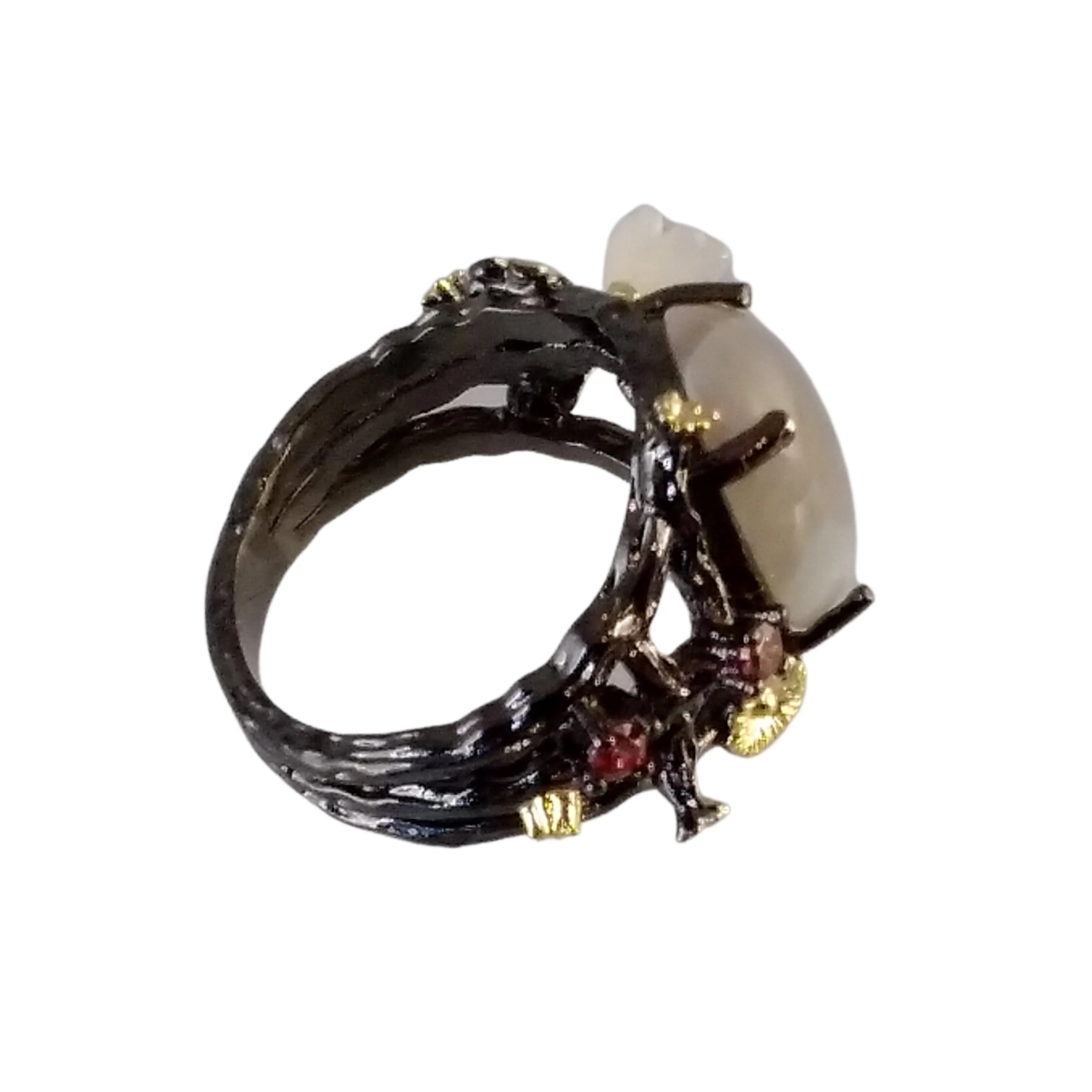 Black Gold Ring Plum Blossom With Agate