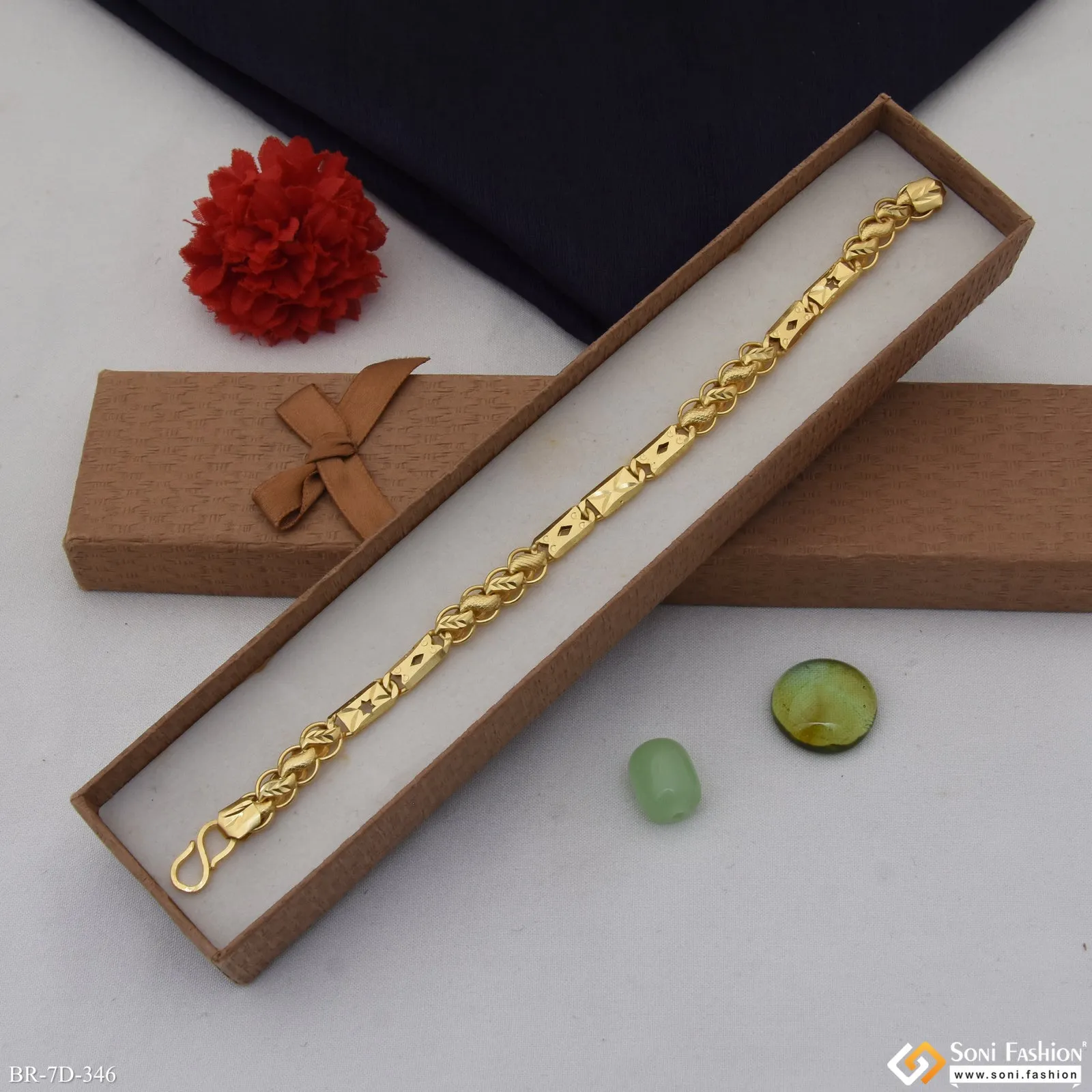 Cool Design Gold Plated Kohli Nawabi Bracelet for Men - Style D346