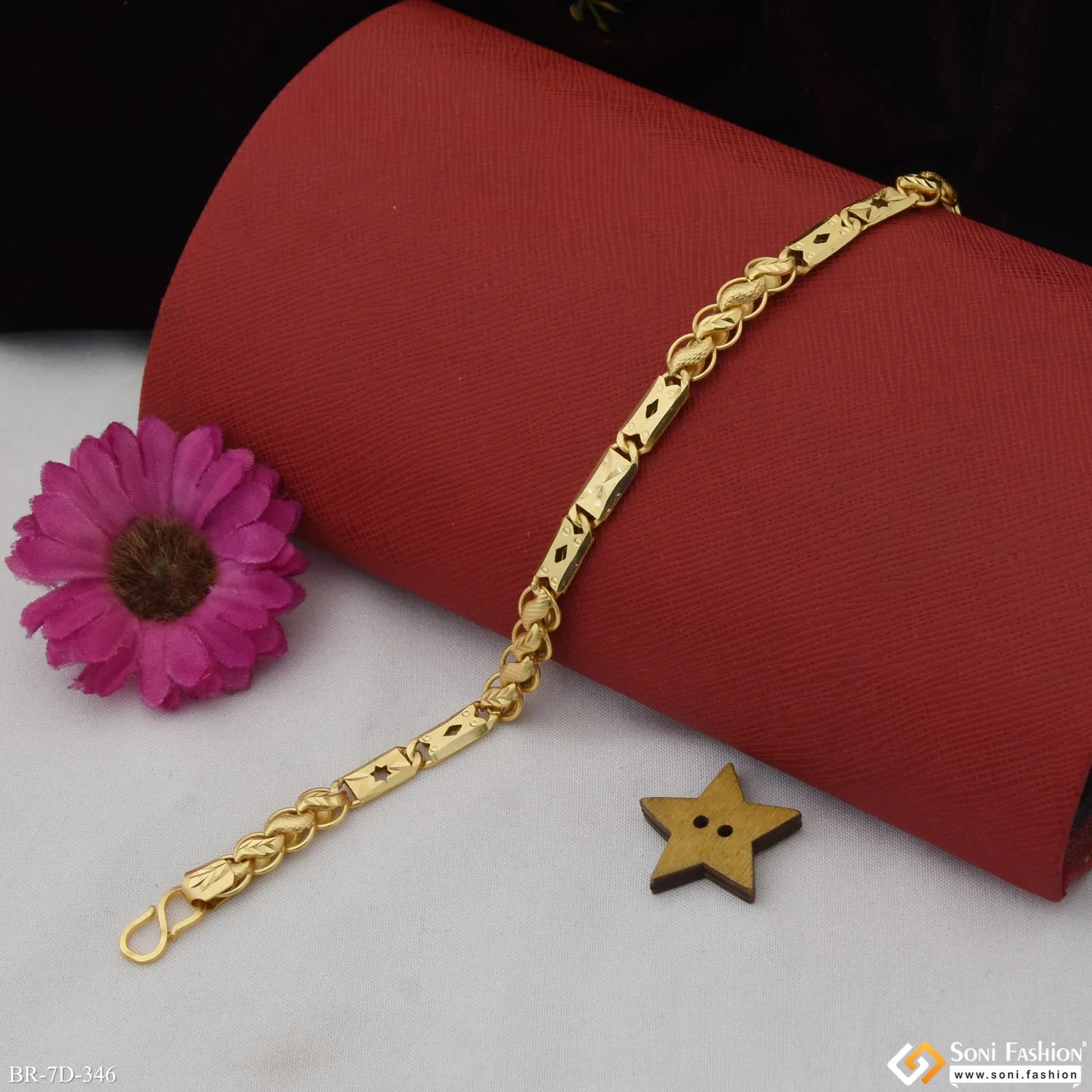 Cool Design Gold Plated Kohli Nawabi Bracelet for Men - Style D346