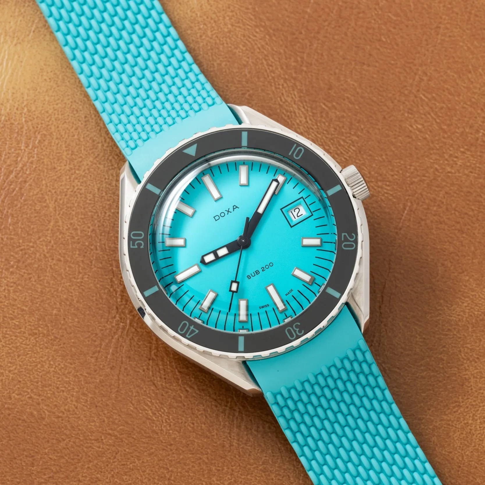 DOXA SUB 200 Aquamarine