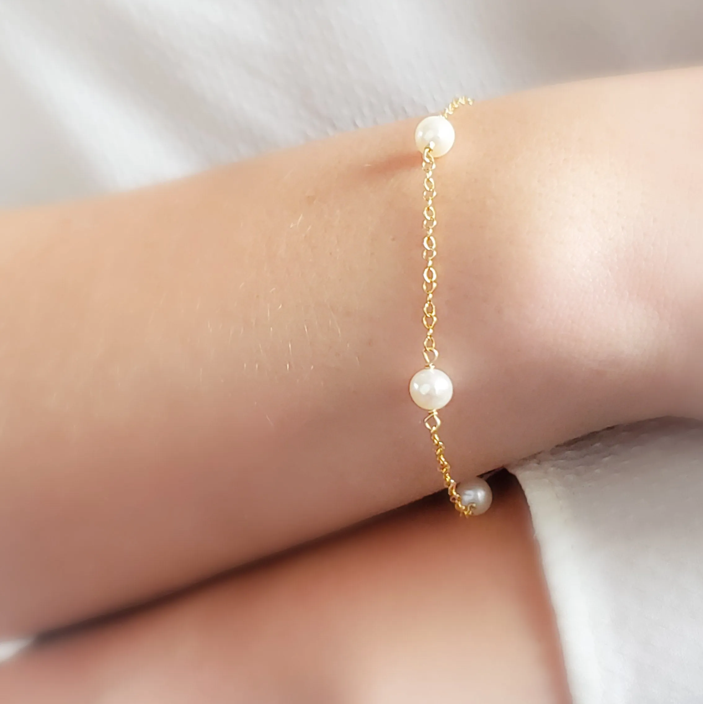 Freshwater Pearl Station Bracelet