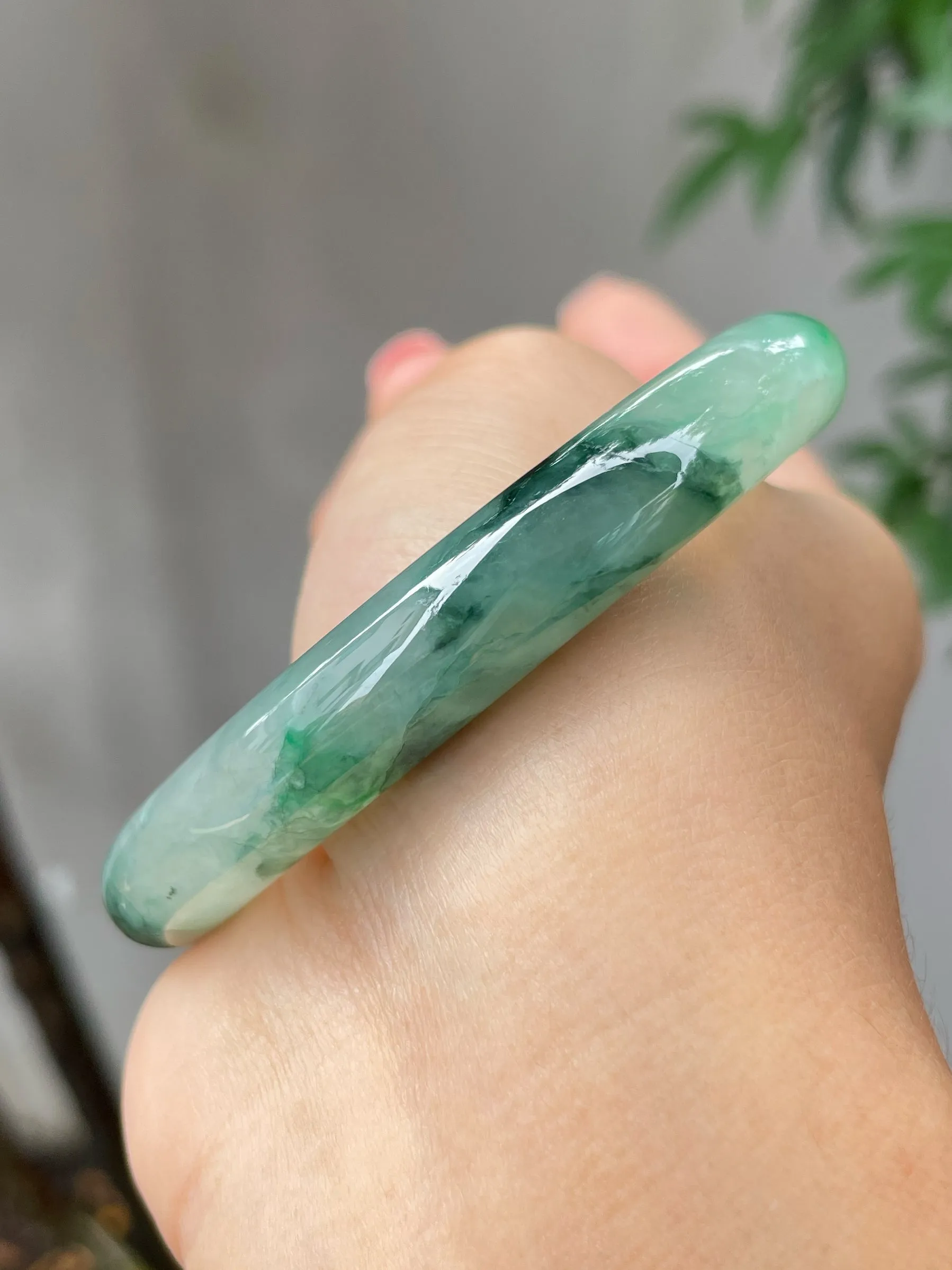 Icy Green Jade Bangle | 56mm (NJBA142)