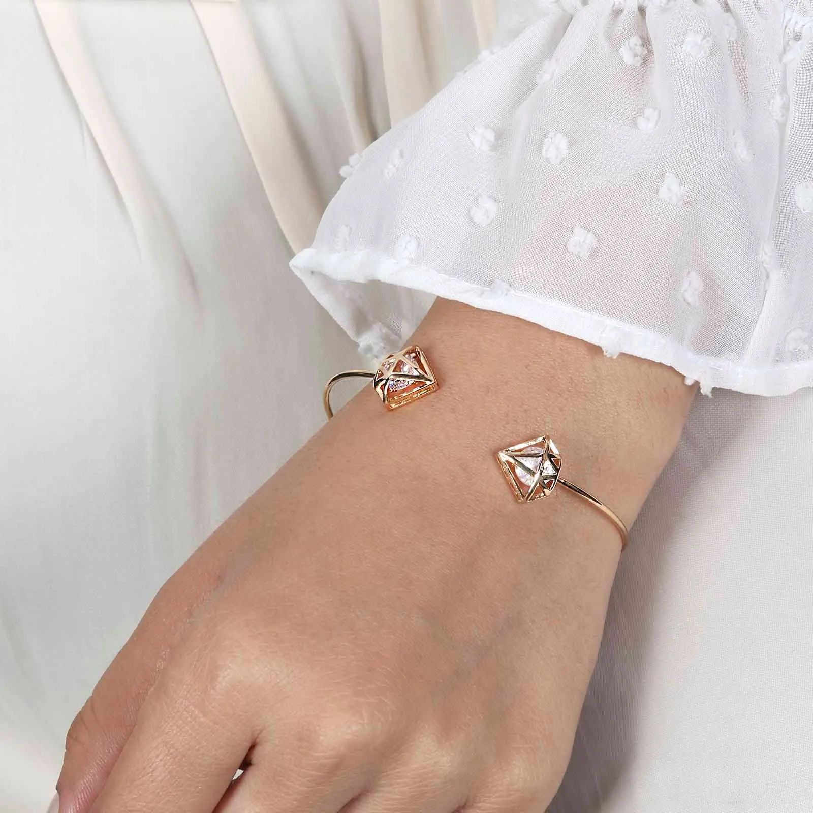 Joker & Witch Women Gem Shaped Rosegold Open Cuff