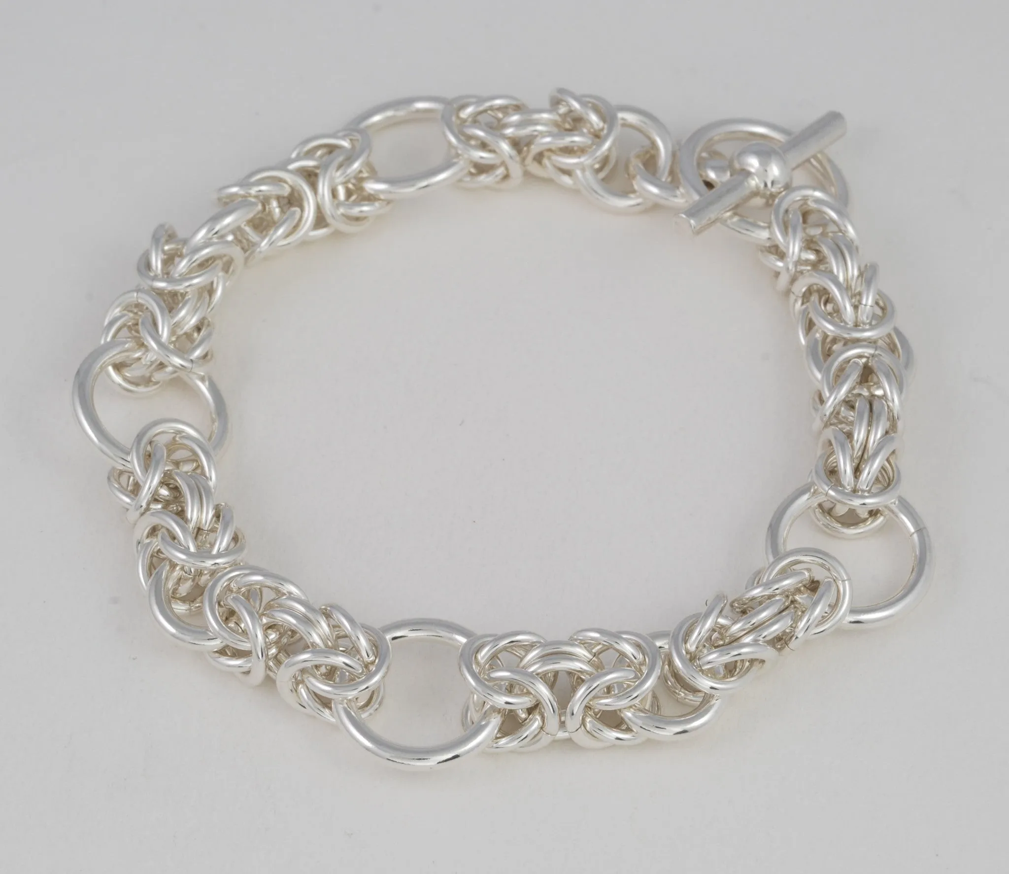 Kings Chain Medium Bracelet Variation