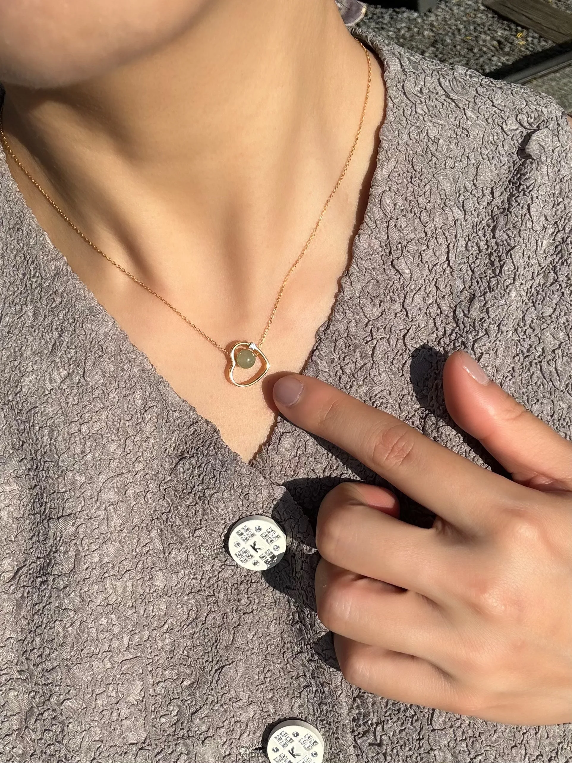 Maison heart — Green jade & zircon pendant necklace