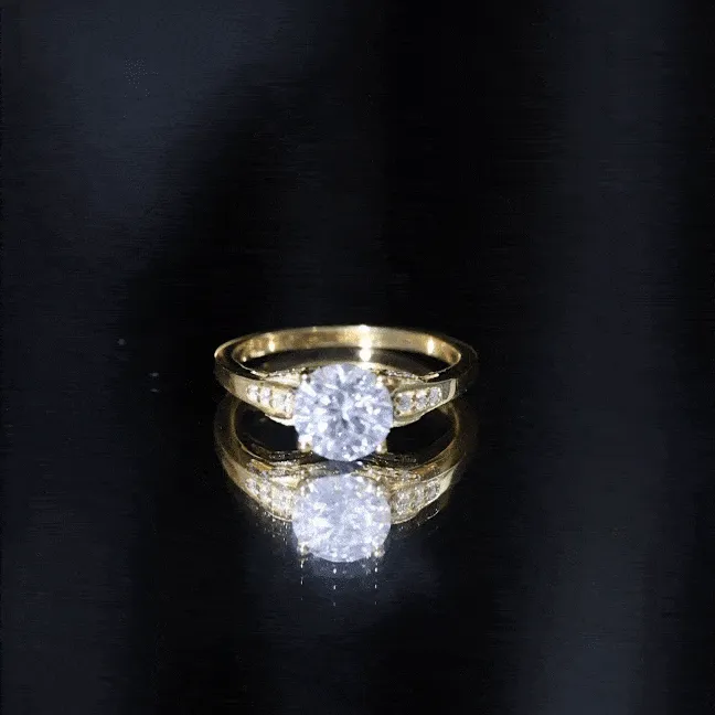 Minimal Round Cut Moissanite Engagement Ring for Women