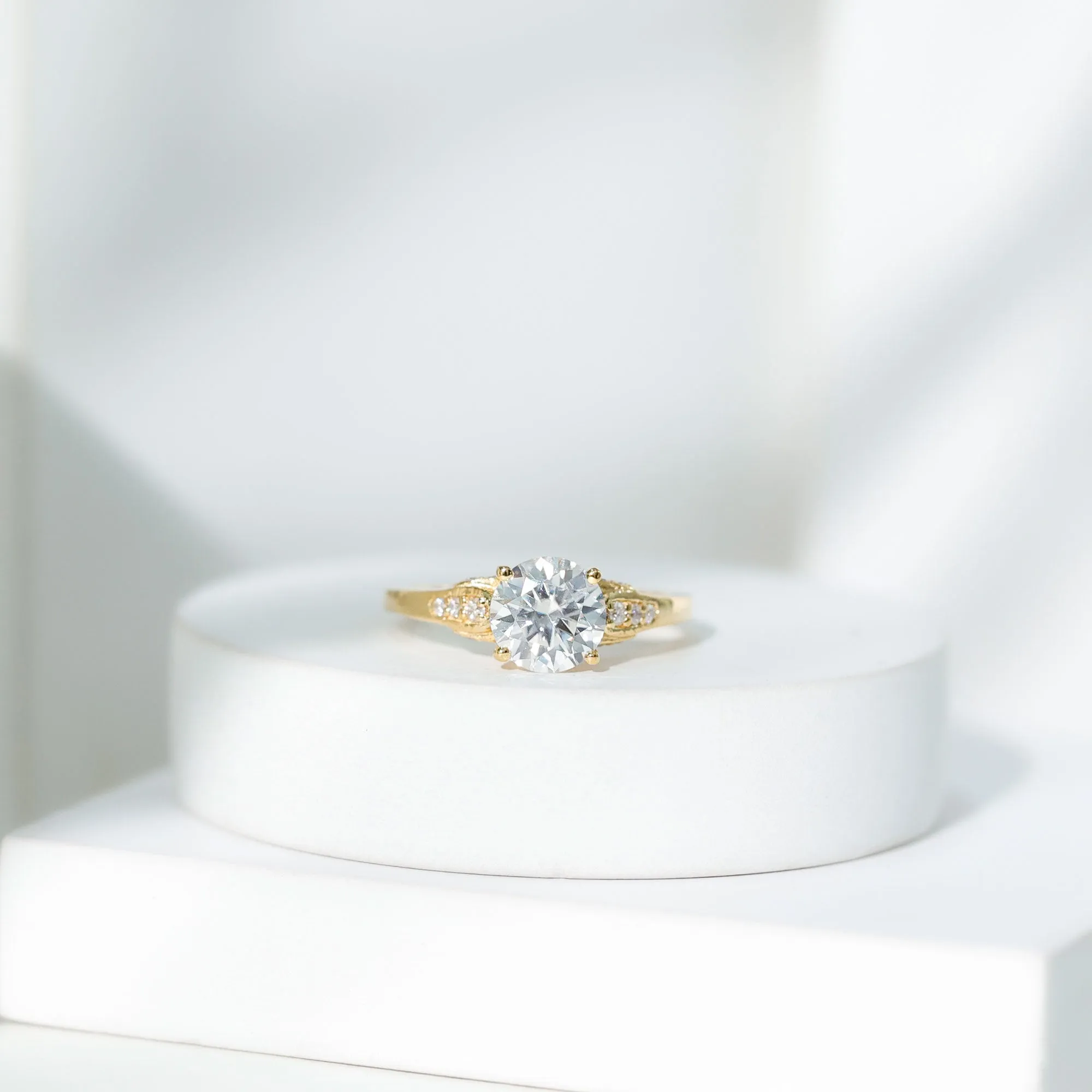 Minimal Round Cut Moissanite Engagement Ring for Women