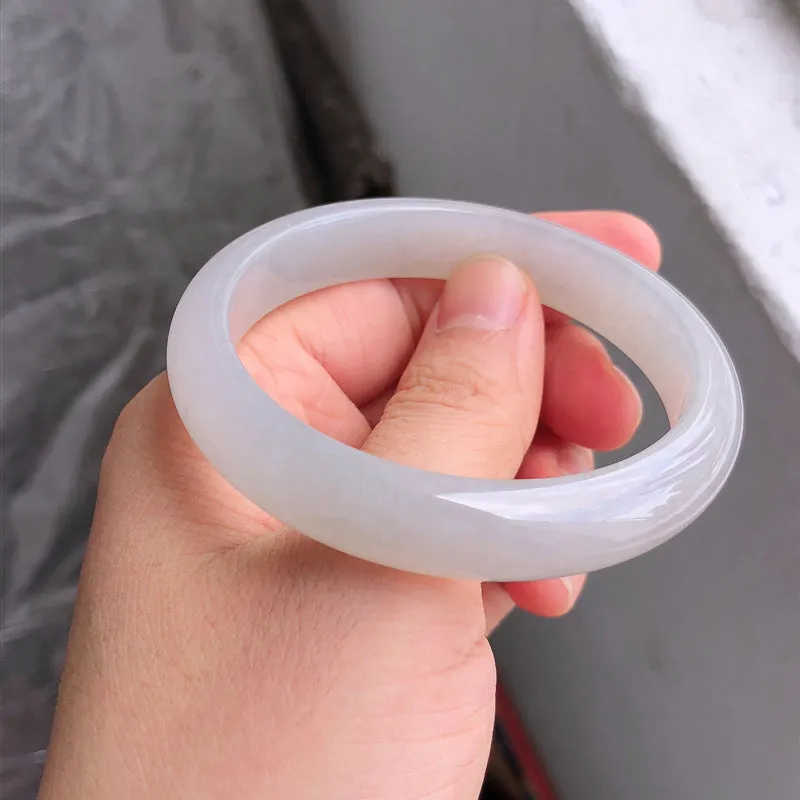 Natural Jade Bangle Jadeite Bangle Internal Diameter 56.5mm NBE066