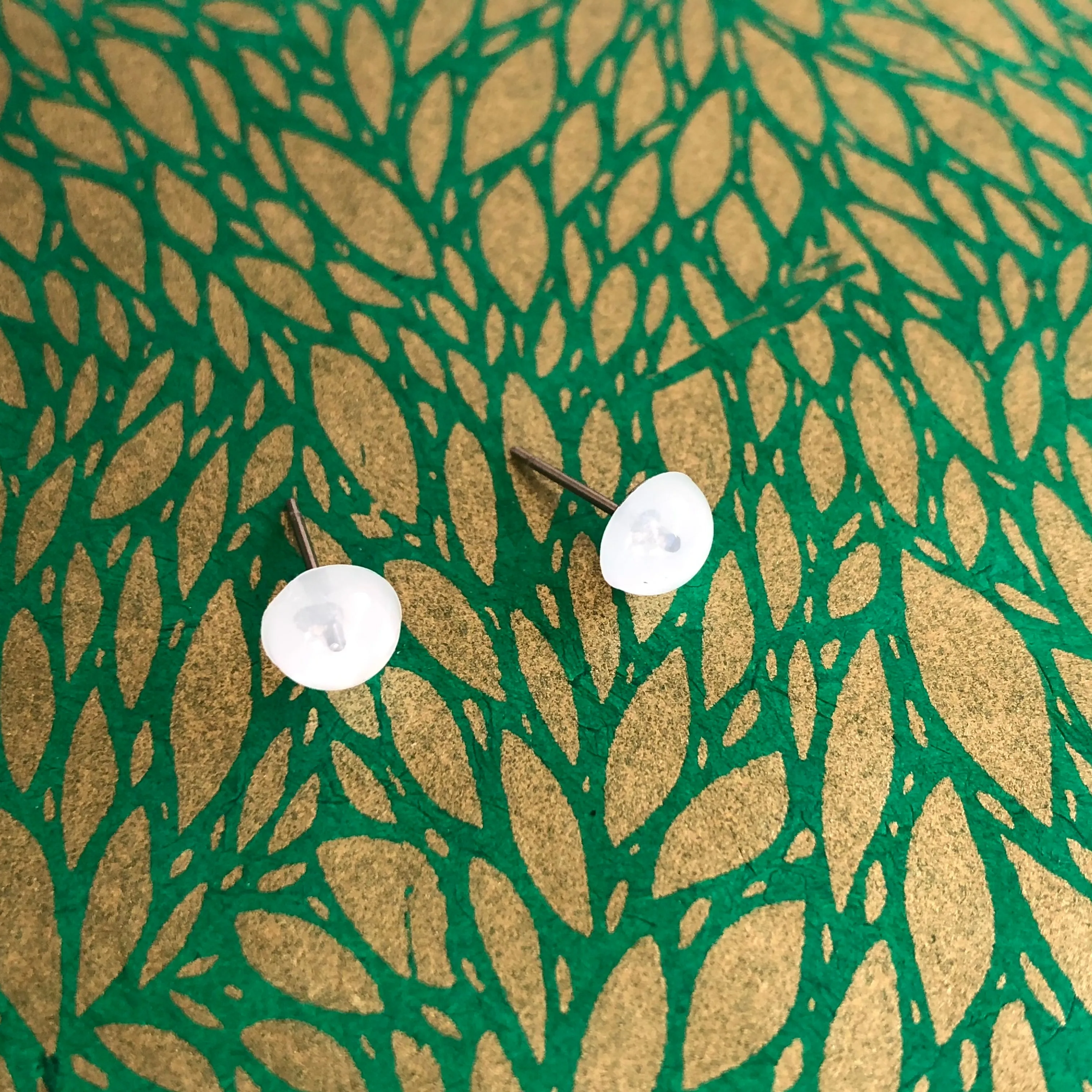 Opal White Small Retro Button Stud Earrings
