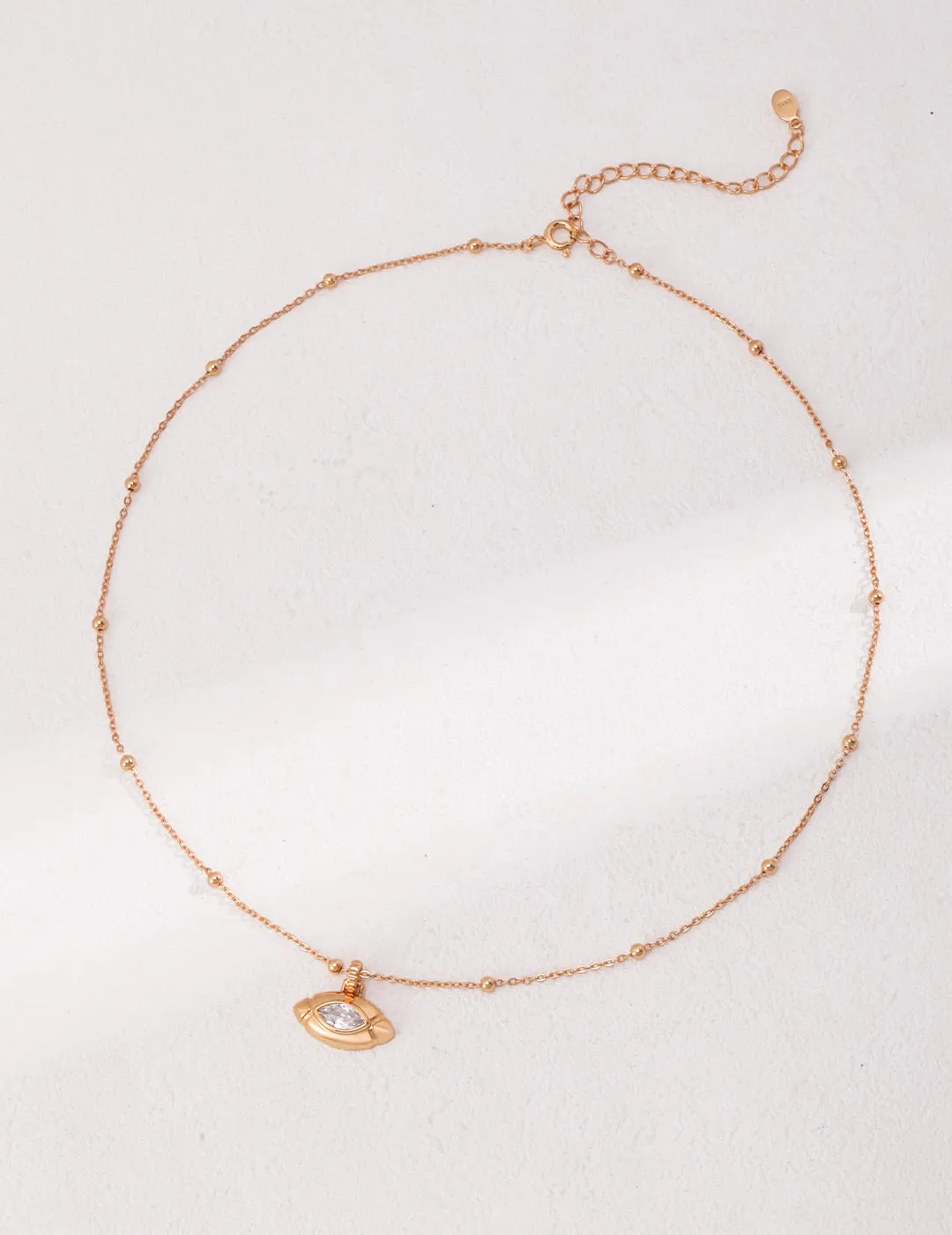 Oval Eyes Zircon Necklace