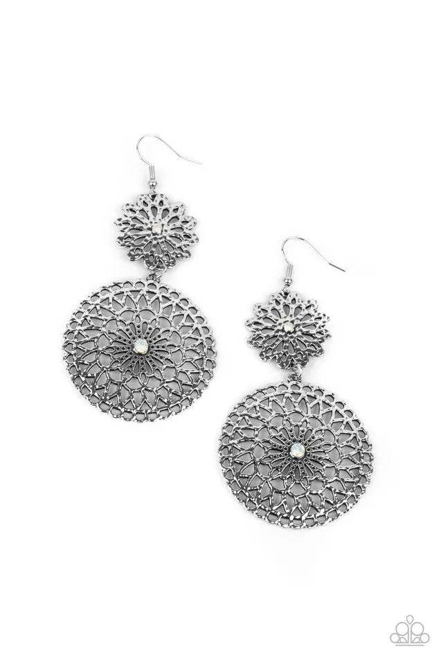 Paparazzi Earring ~ Garden Mantra - White