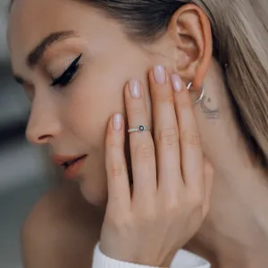 Phalanx Ring with Round Black Zircon (Plain)
