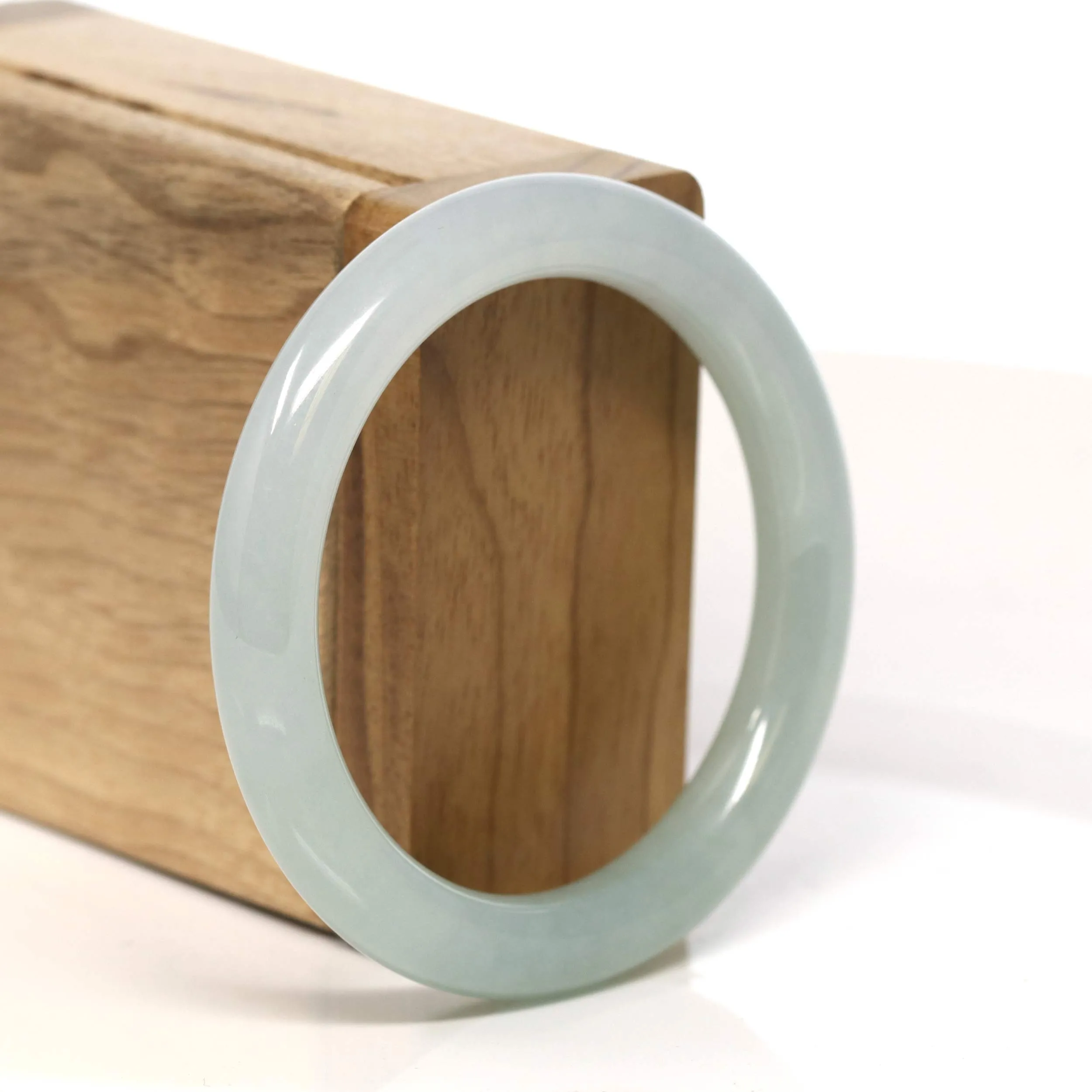 "Classic Round" Ice Jadeite Jade Bangle (53.4 mm) #T457