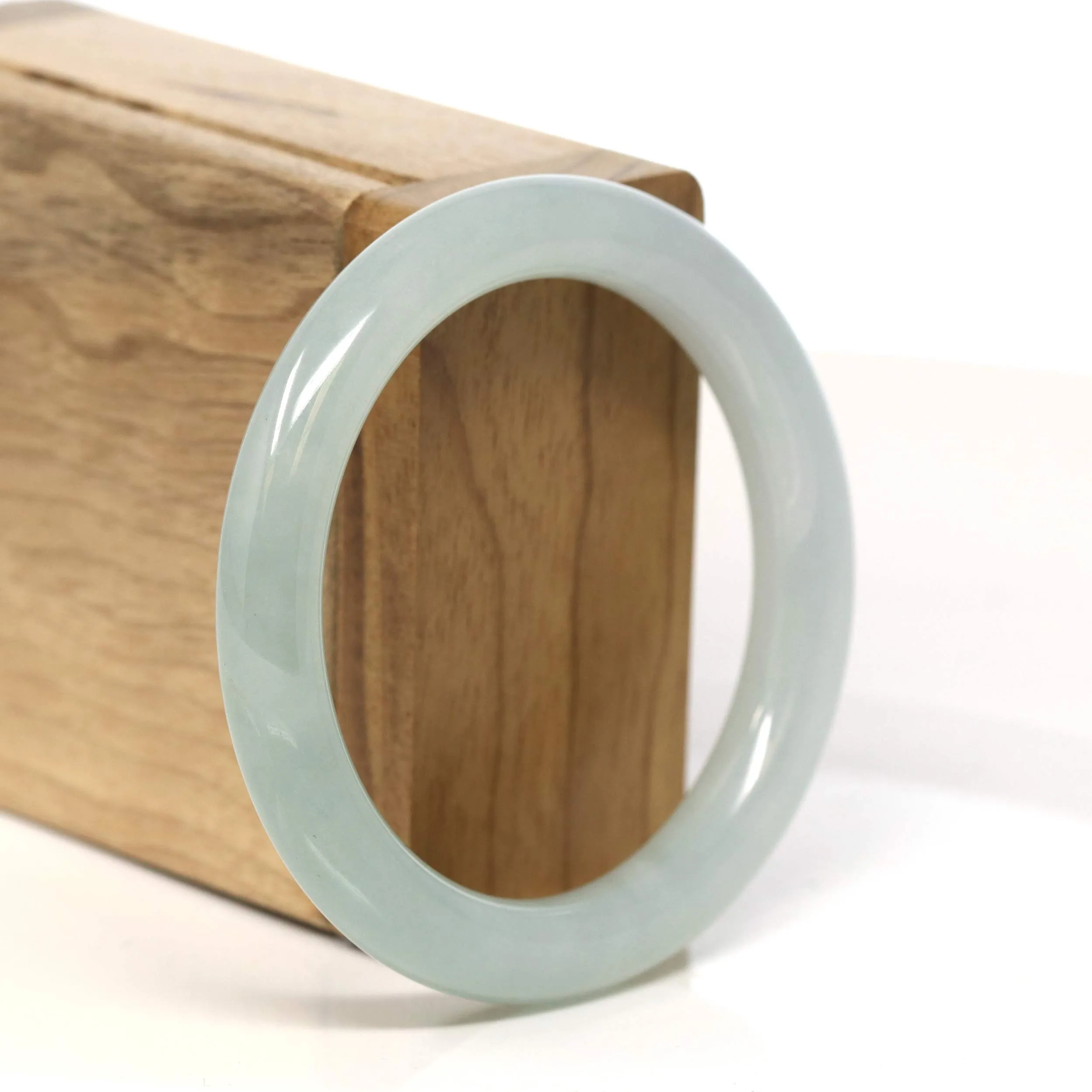 "Classic Round" Ice Jadeite Jade Bangle (53.4 mm) #T457