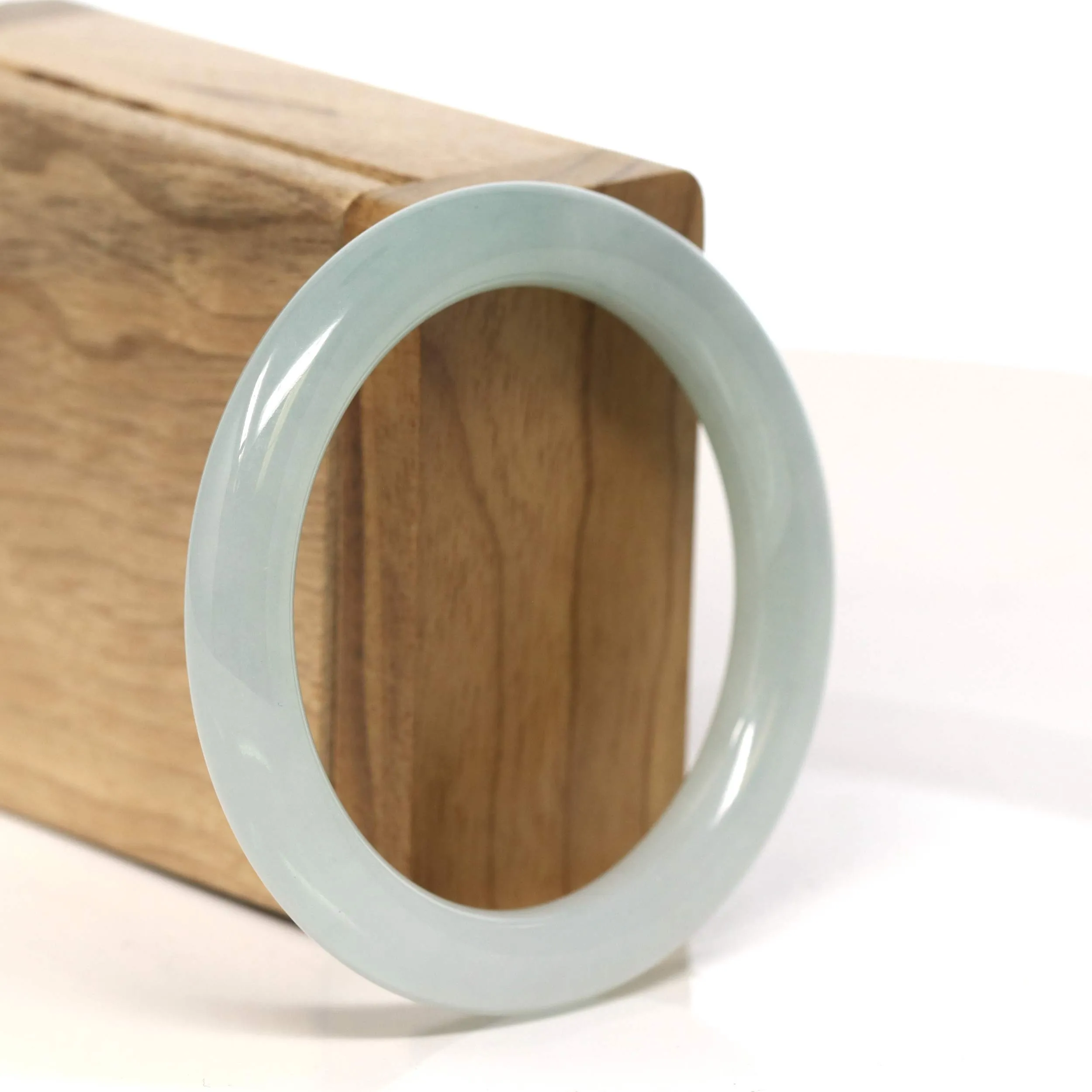 "Classic Round" Ice Jadeite Jade Bangle (53.4 mm) #T457