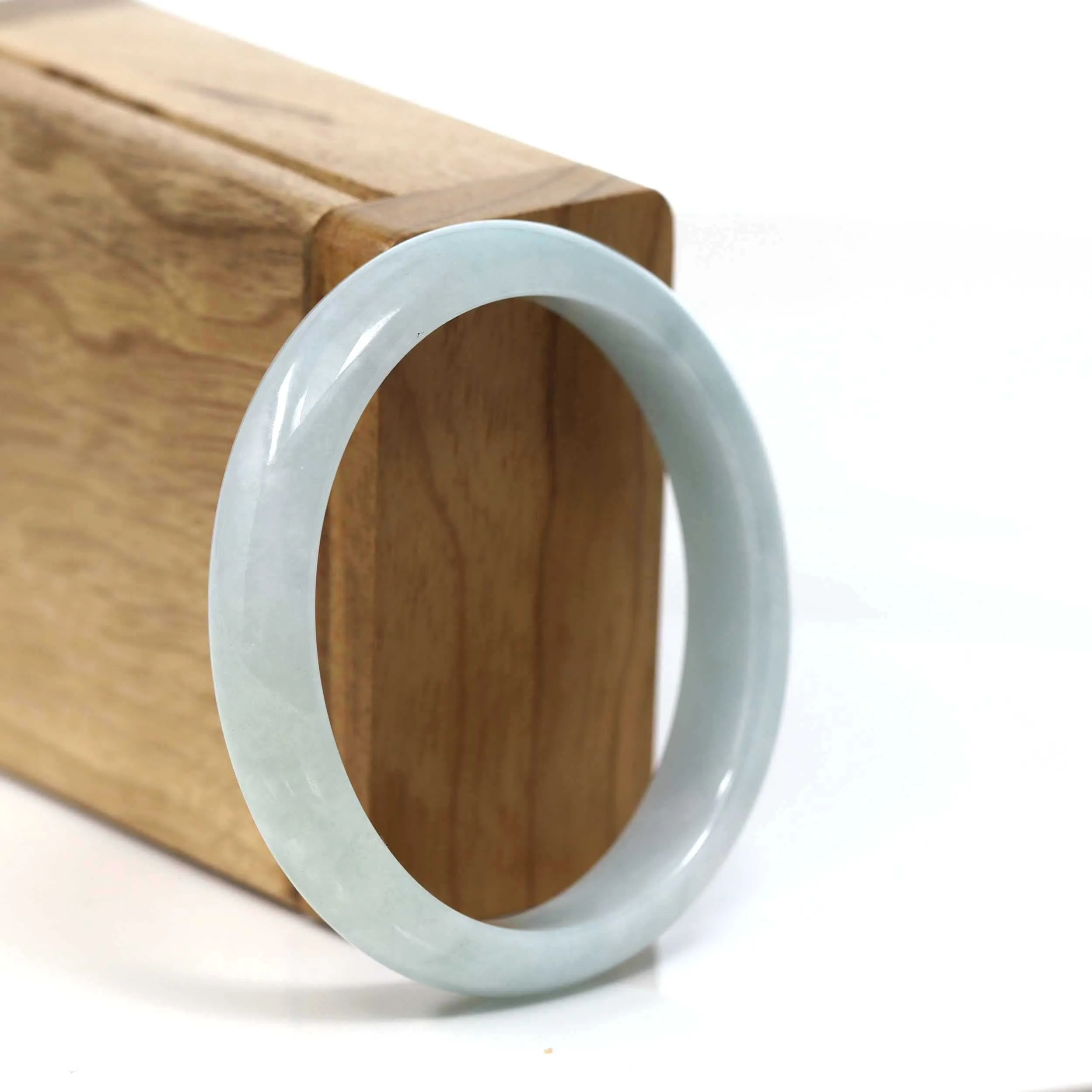 RealJade® Co. "Classic Bangle" Natural Jadeite Jade Oval Bangle (56.30mm) #T222