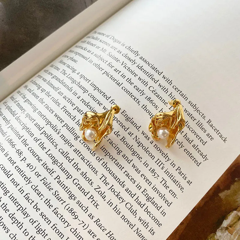 Ripple Pearl Earrings Floral Design
