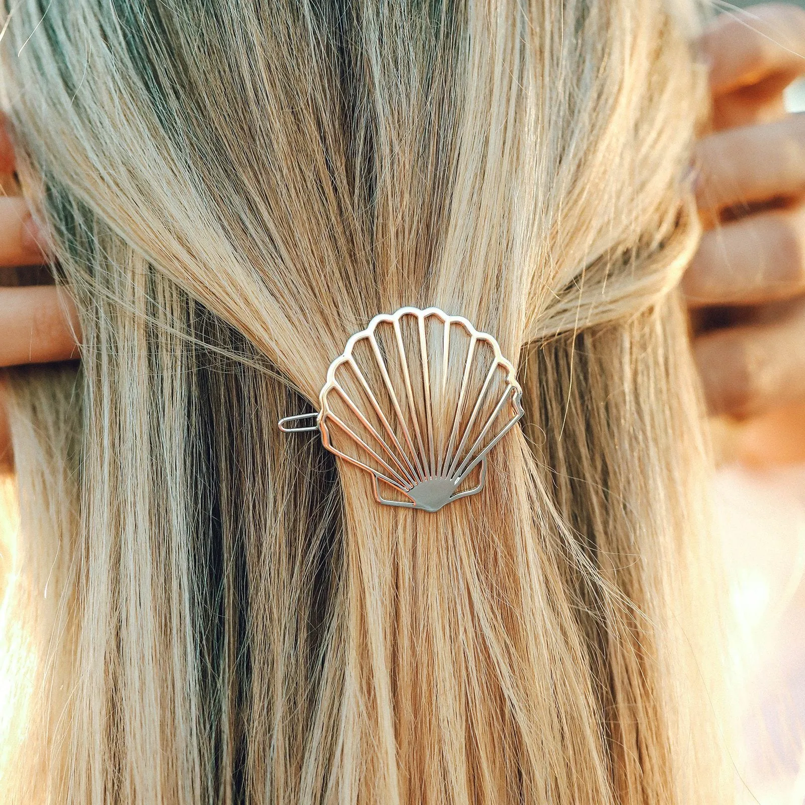 Rose Gold Clam Shell Hair Barrette