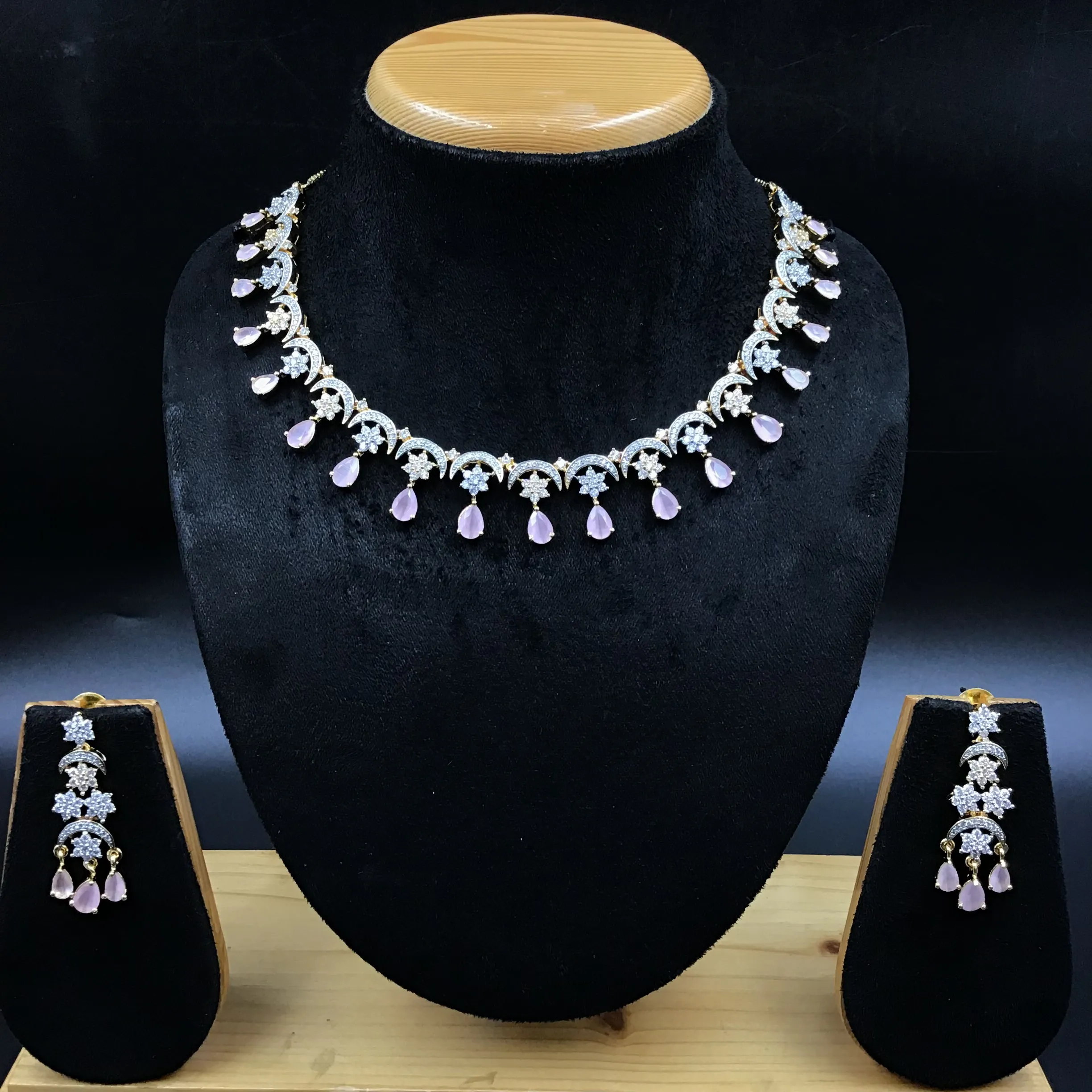 Round Neck Zircon/AD Necklace Set 6204-08