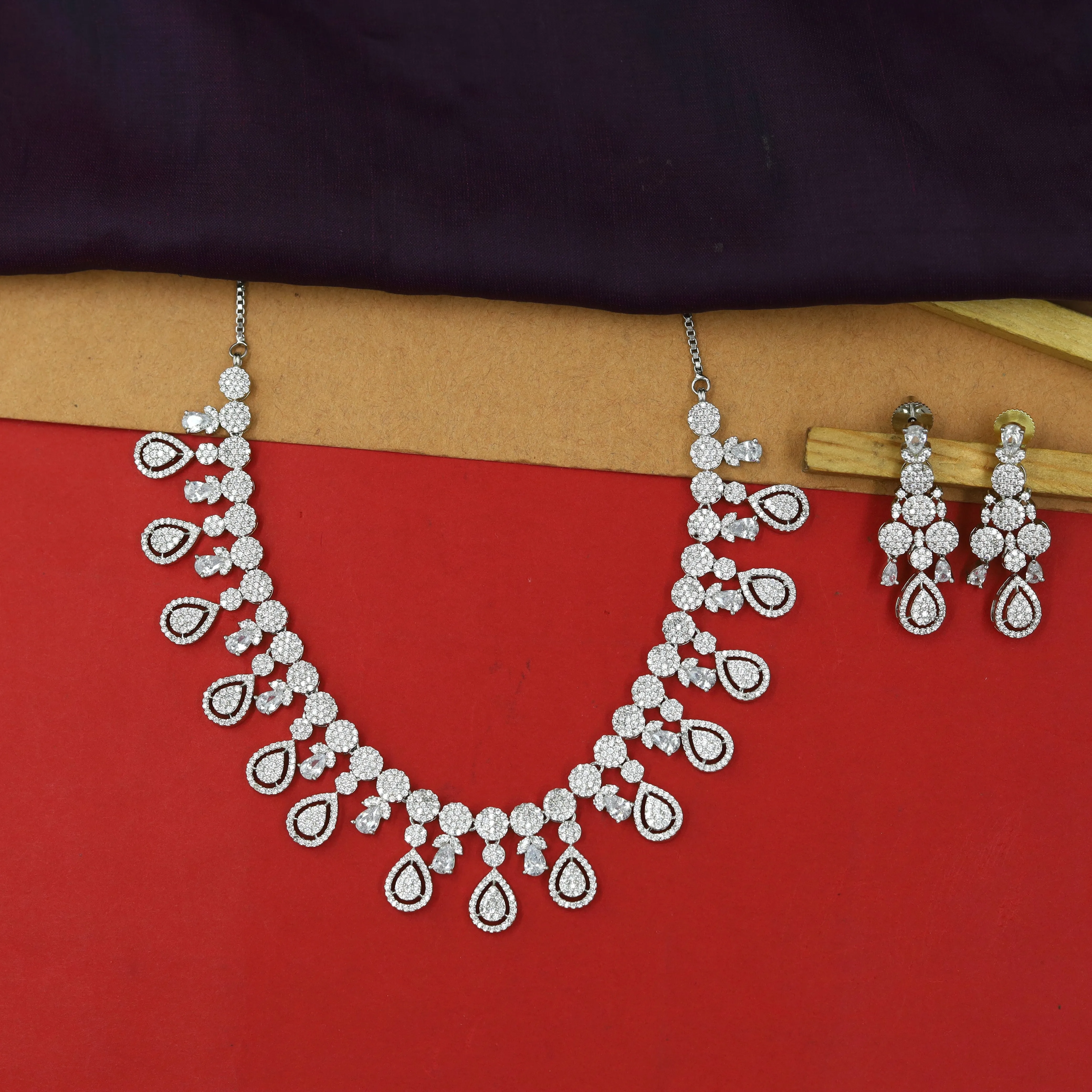 Round Neck Zircon/AD Necklace Set 6205-08