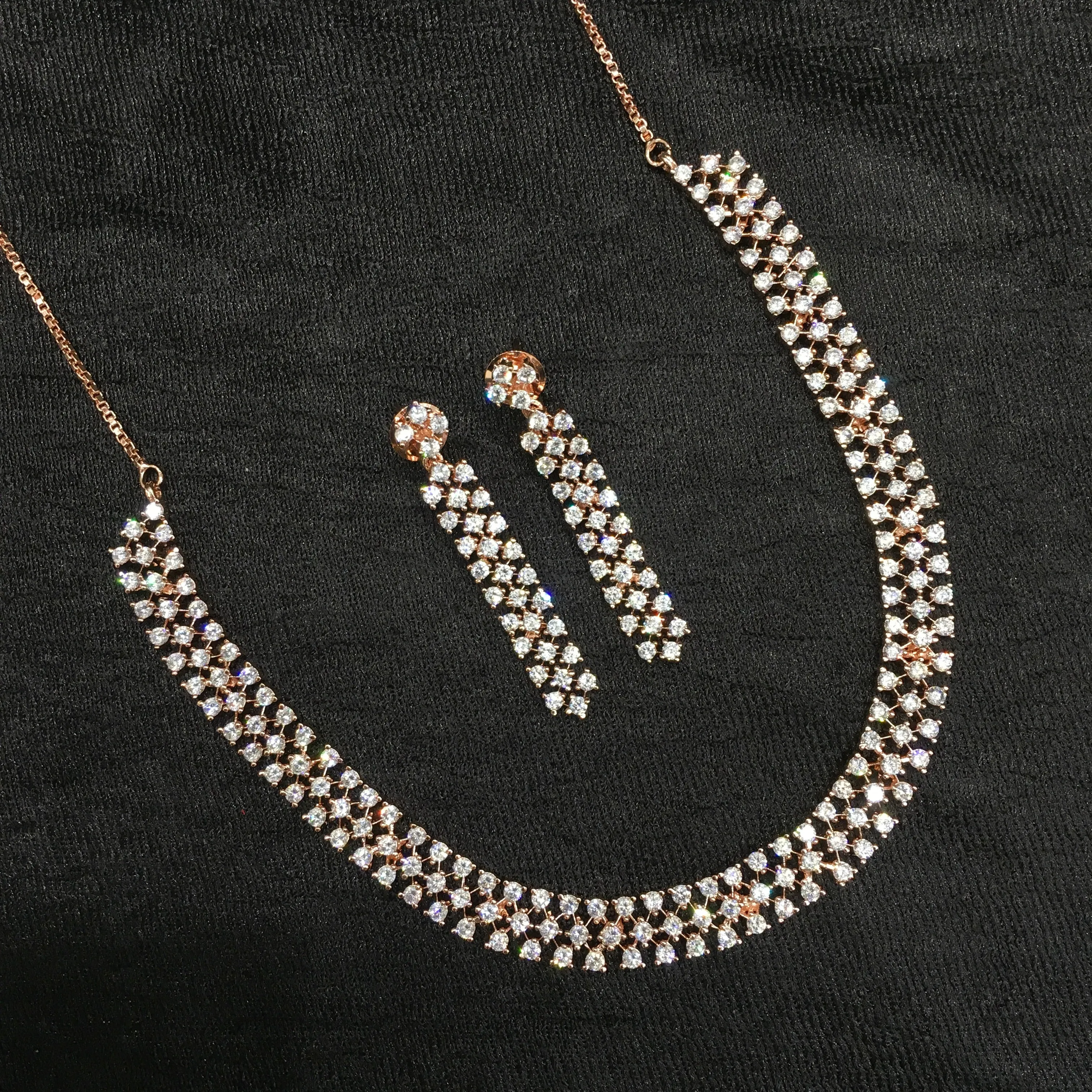 Round Neck Zircon/AD Necklace Set 6206-08