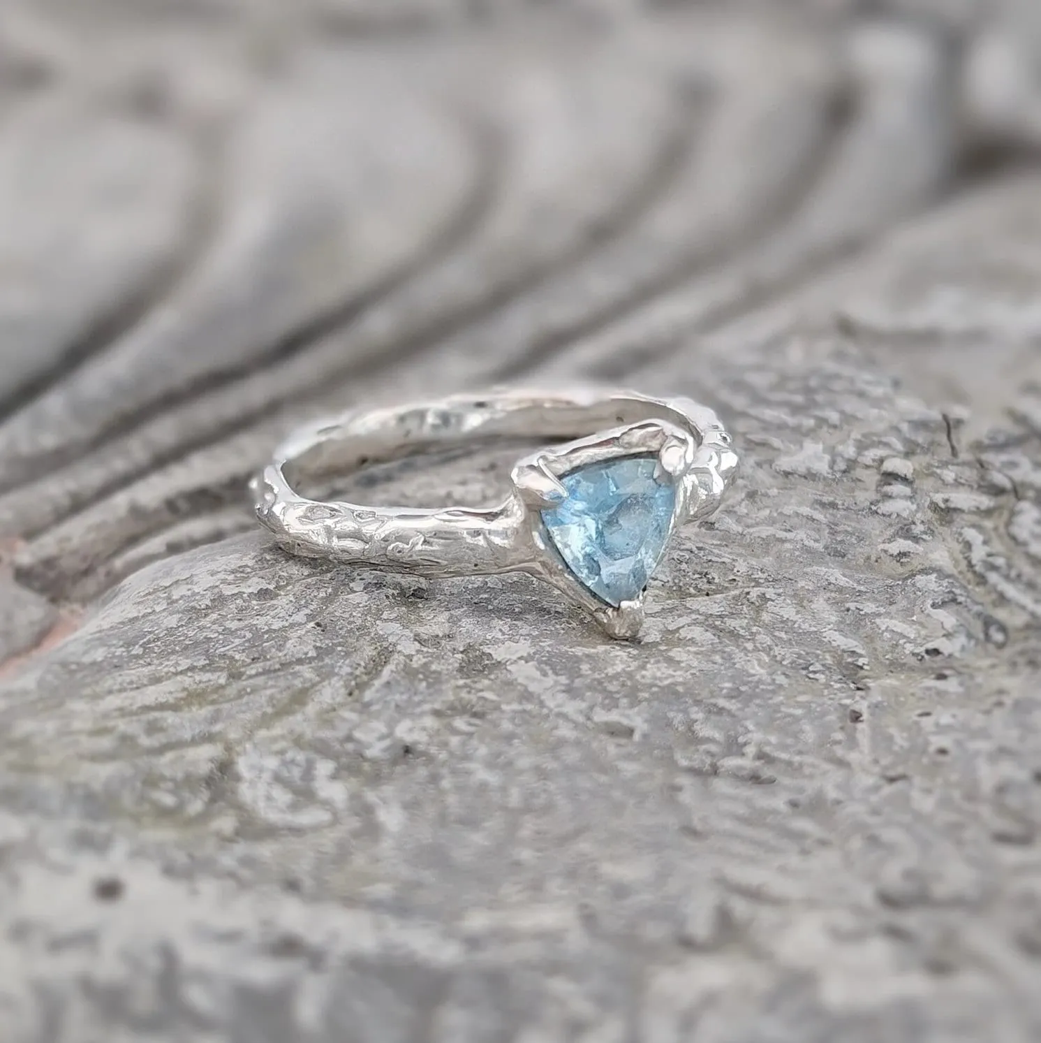Solid Silver Aquamarine ring