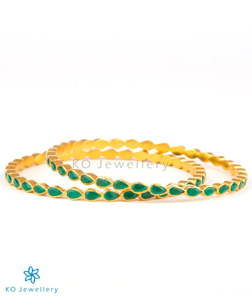 The Artava Silver Kempu Bangle(Green/Size 2.6)