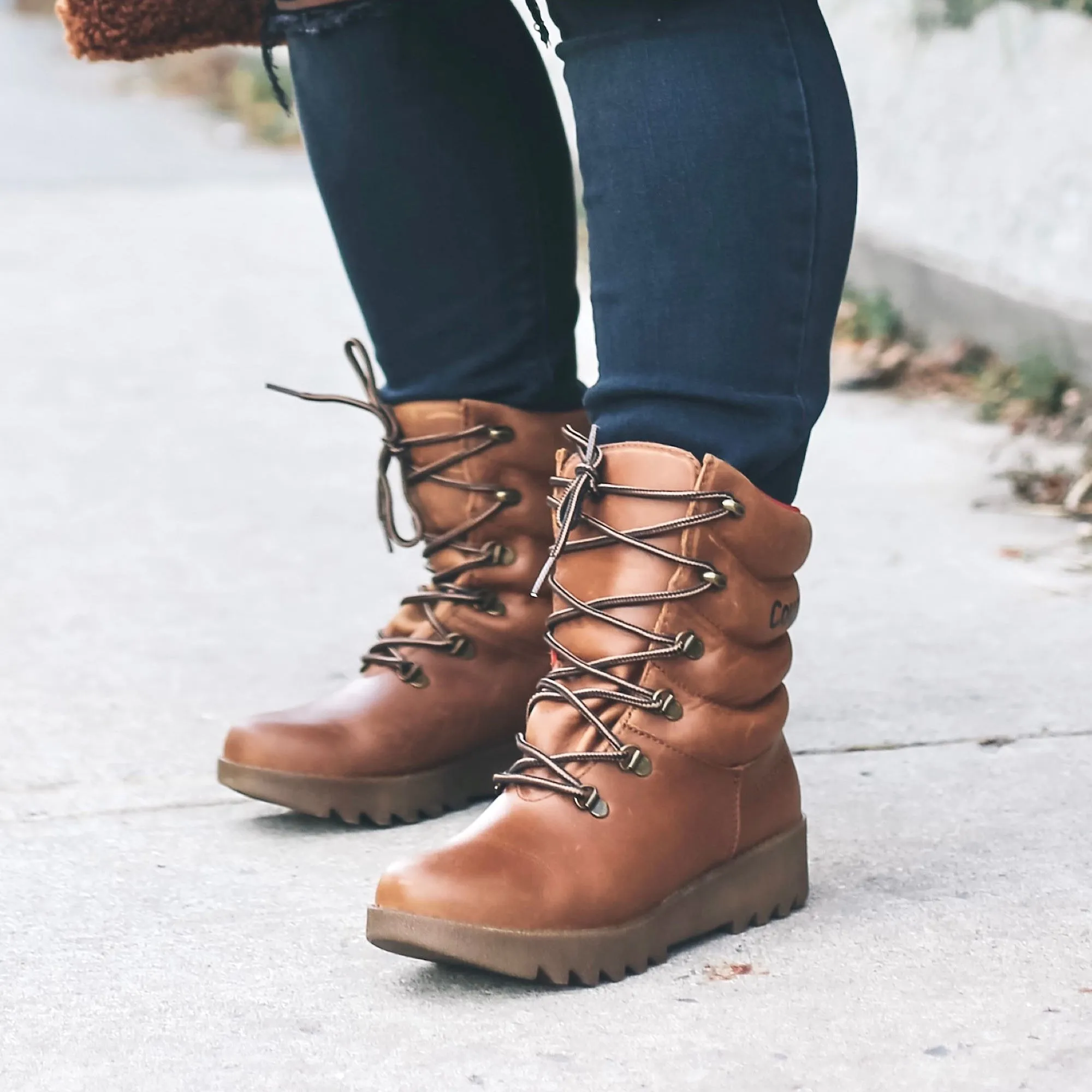 THE PILLOW BOOT®