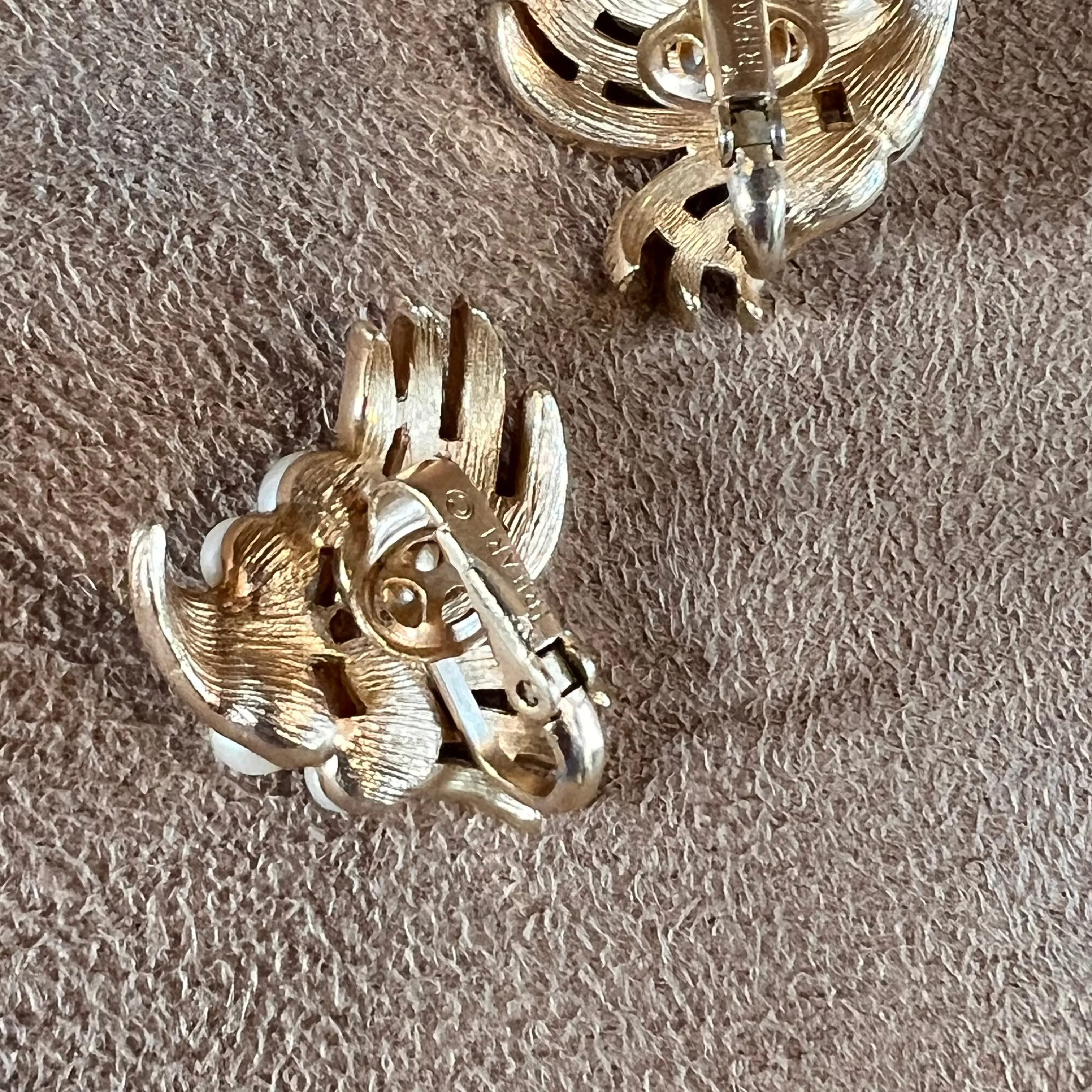 Trifari Pearl Leafy Vintage Clip On Earrings Gold Plated