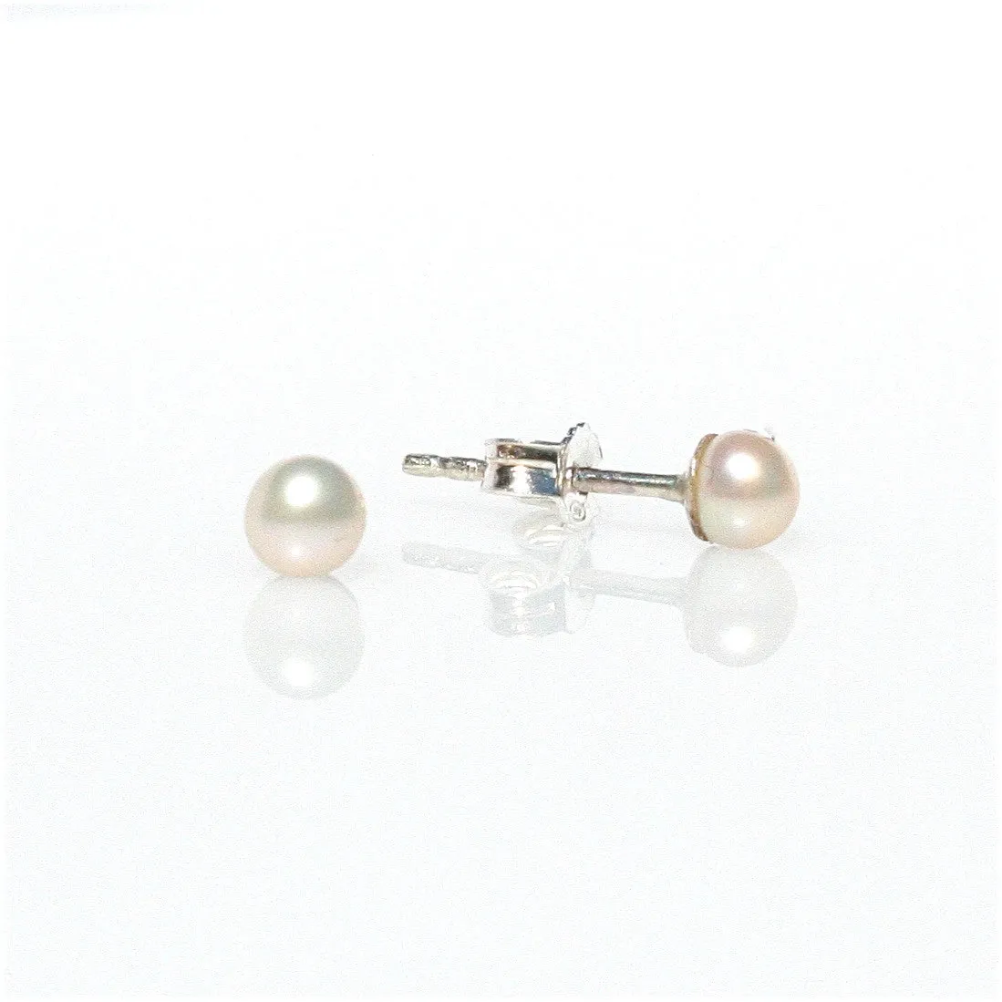 White Pearl Studs 4mm