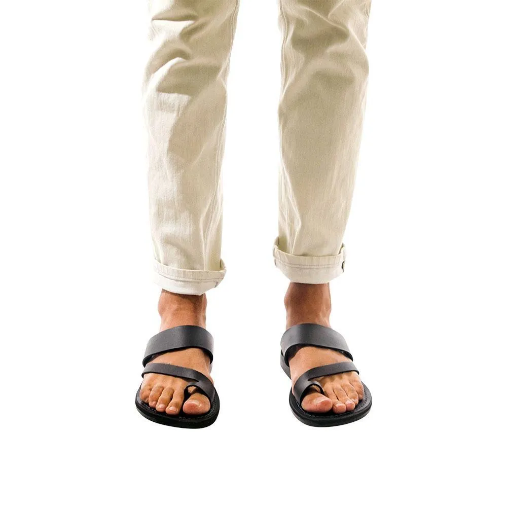 Zohar - Leather Toe Ring Sandal | Black